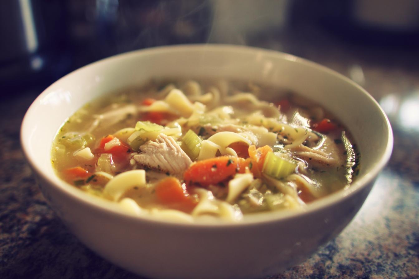 Unbelievably Easy 1-Bowl Chicken Noodle Soup Cozy Lunch