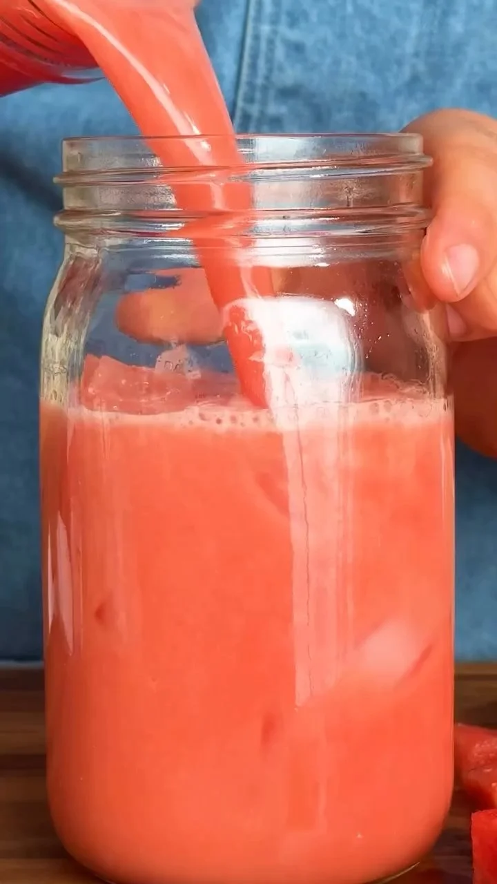 Watermelon Gatorade: Easy Homemade Electrolyte Drink Recipe 1 Refreshing homemade Watermelon Gatorade electrolyte drink recipe